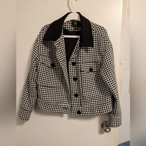 EUC Houndstooth Cropped Jacket - Medium